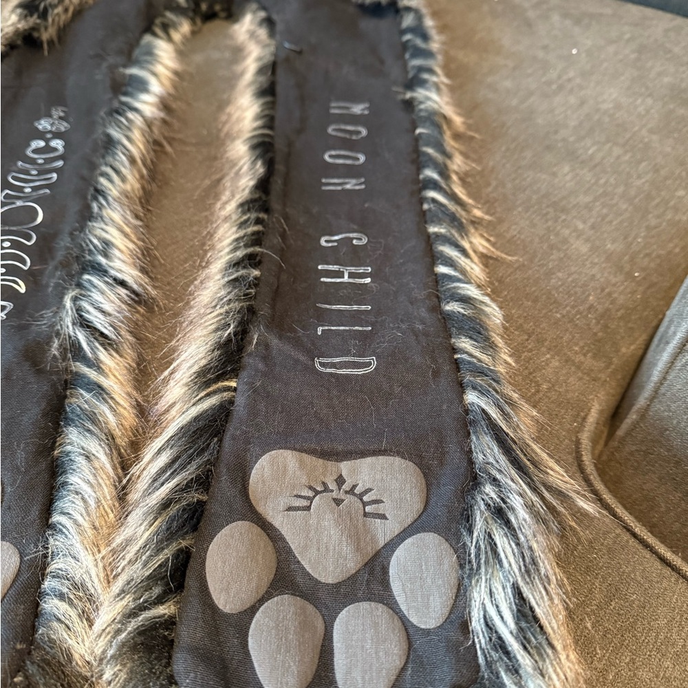 SpiritHoods Mystic Moon Fox - Picture 3 of 7
